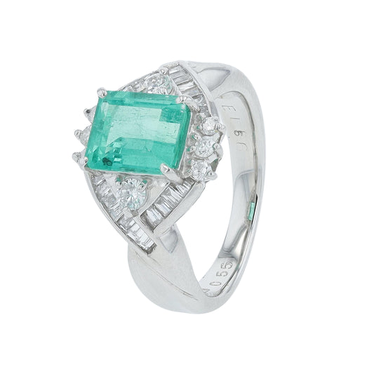 PT900 1.56 CT Emerald Ring